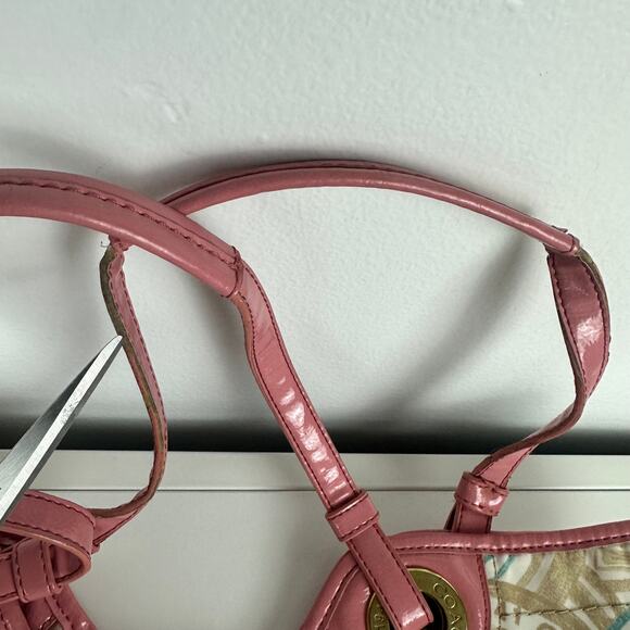 Coach Multicolor Signature The Beach Patent Leather Pink Trim Tote Bag F19184 - Picture 10 of 10